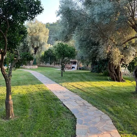 Elleria's House Appartamento