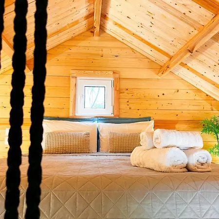 Elleria's House Appartamento Frínion